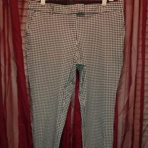 Cynthia Rowley. Herringbone Pattern. Slacks in Women's Size 10